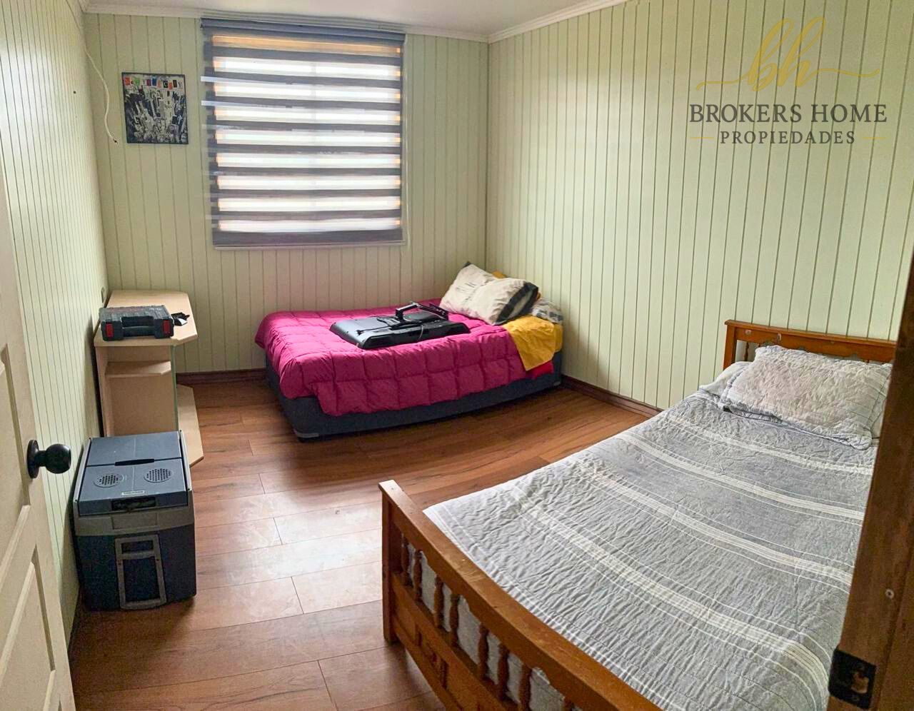 Venta de Terreno con casa, Sector Laguna Charrúa.