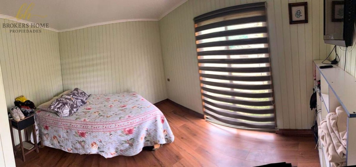 Venta de Terreno con casa, Sector Laguna Charrúa.