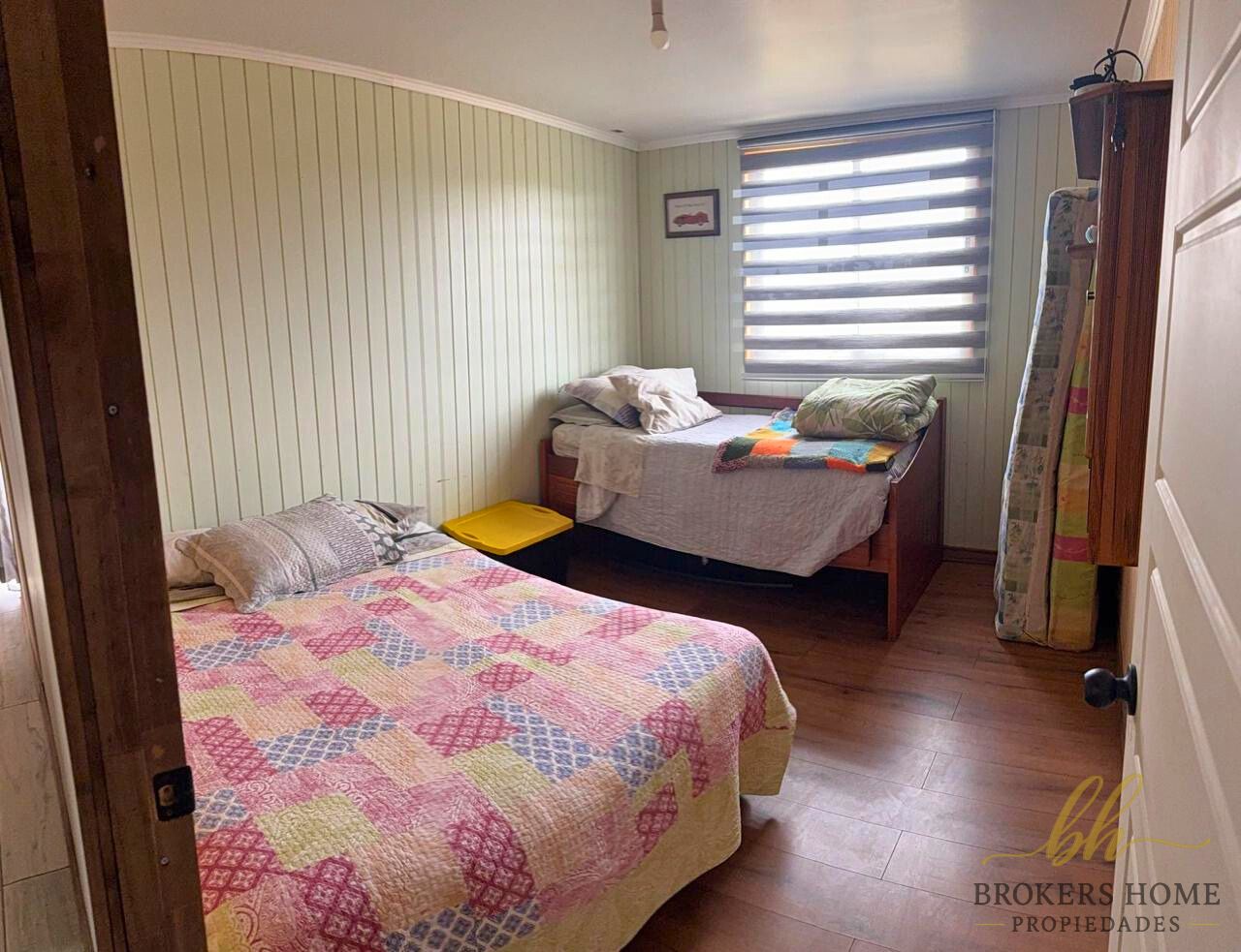 Venta de Terreno con casa, Sector Laguna Charrúa.